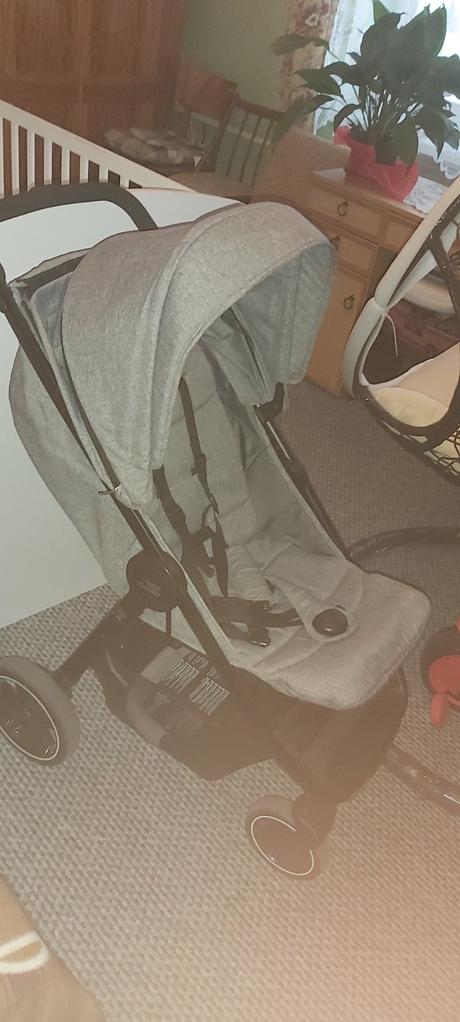 Kocik, britax,britax b-agile m