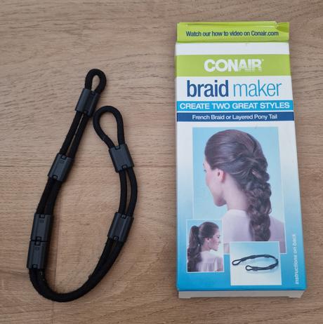 Pomôcka na zapletanie francúzskeho vrkoča, 