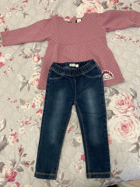 Pekne elastické rifle noppies, 92