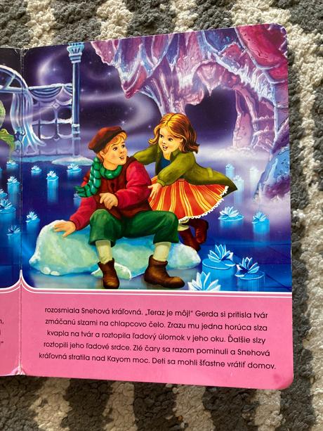 Snehová kráľovná a čistotný baranček,