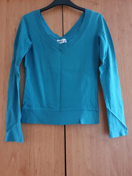 Bavlnene tricko bsk - obojstranny v vystrih, bershka,s