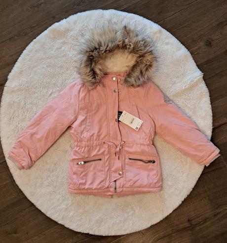 Bundička 128, c&a,128