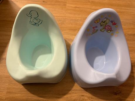 Nocnik velmi dobry stav,