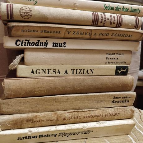 Starsie knihy, nalezovy stav, 