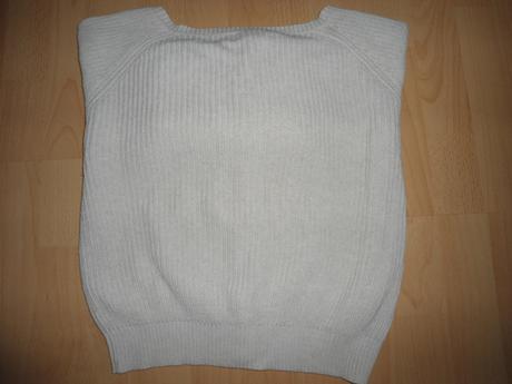Kremovy svetrik divided, h&m,xs