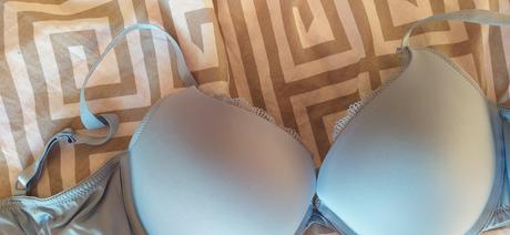 Podprsenka z hm super pushup, h&m,75c