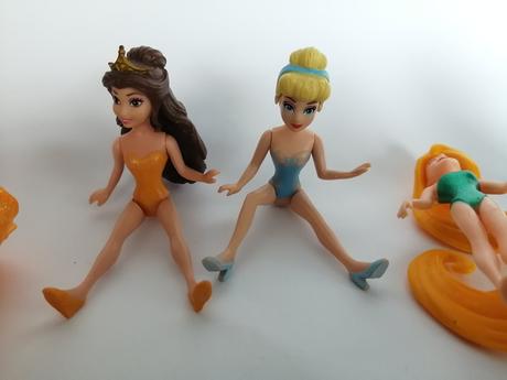 Princezné popoluška, rapunzel, kráska bella,