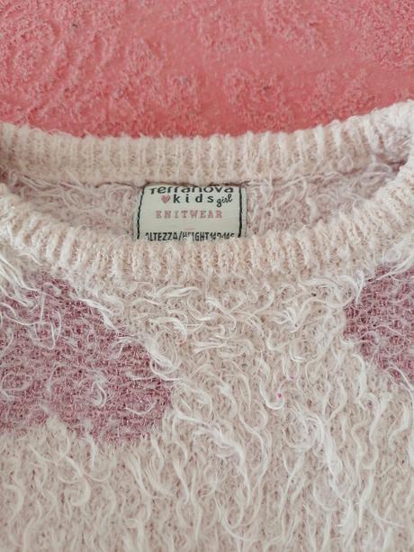 Predĺžené pulóvre, 140