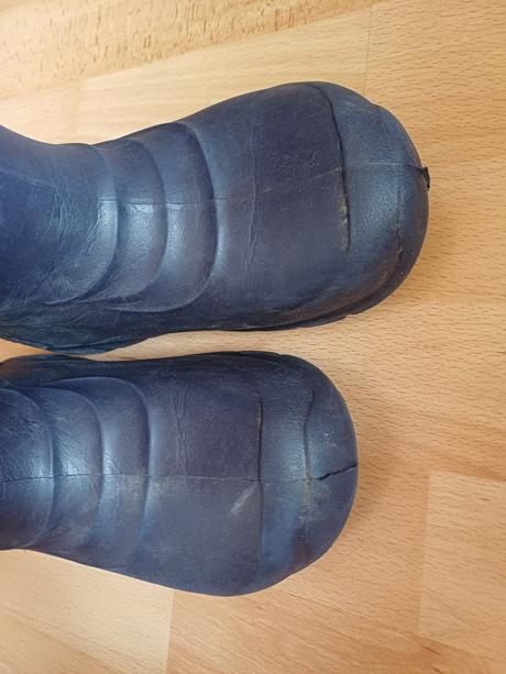 Gumaky na donosenie, 34