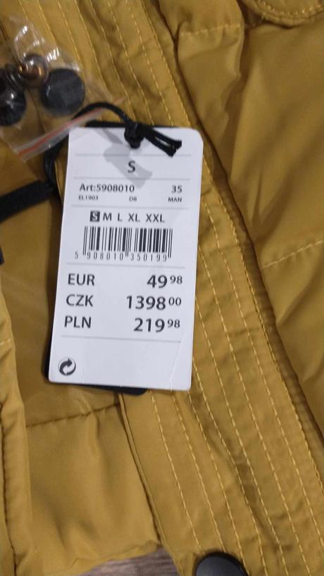 Teplá zimna bunda, s