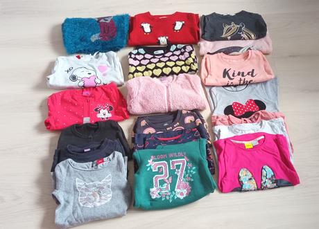 Balík oblečenia pre dievčatko v.98-104 48 ks, 86–98