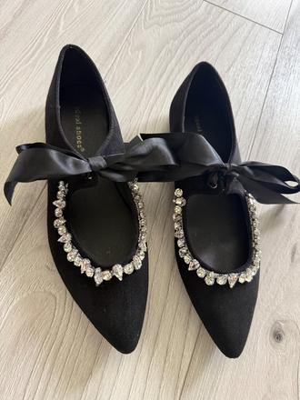 Balerinky, 39