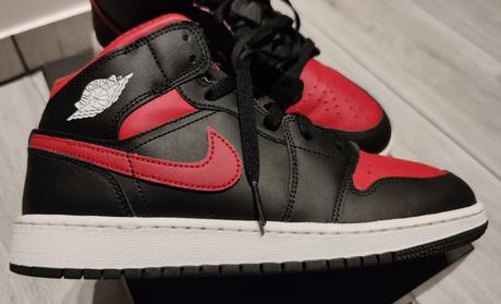 Originálne tenisky jordan air 1mid ako nové, air jordan,39