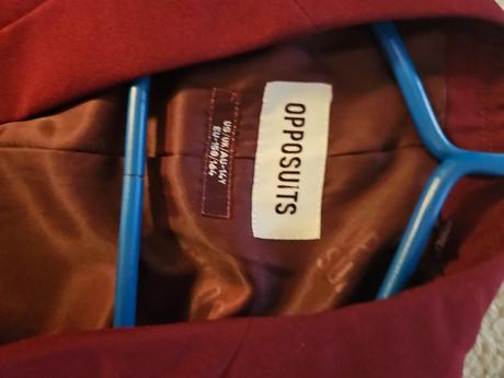 Bordovy oblek pre chlapca, 158