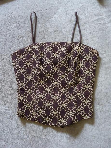 Spoločenské šaty, 36