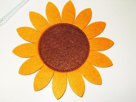 Obrus - slnečnica pod pohár, 