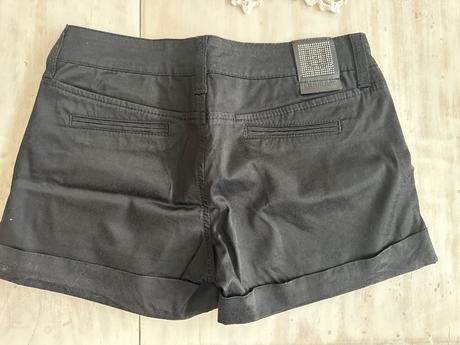 Šortky liu jo, liu jo,s