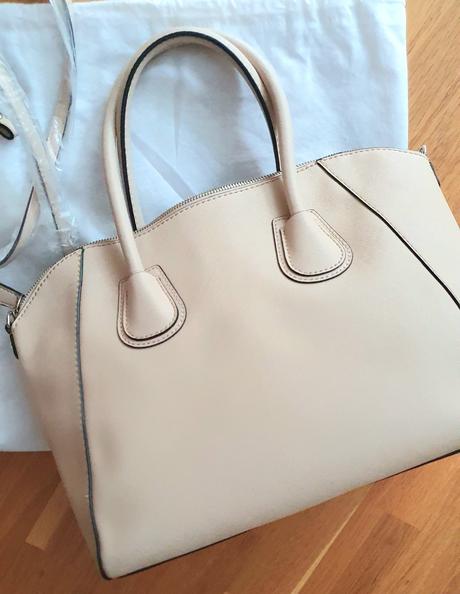 Kabelka stachel zn.guess, guess