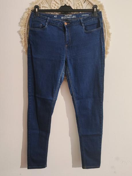 Obtiahnuté džínsy/ jegginy c&a, c&a,xl