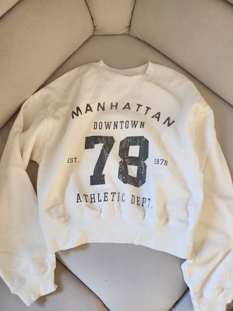 Dámska mikina č.  s, bershka,s