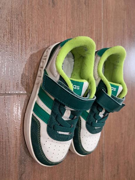 Botasky, adidas,31