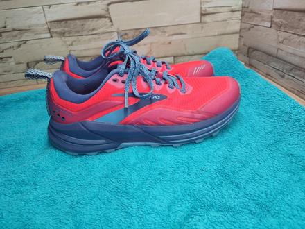 Brooks 39 - dámske bežecké tenisky, 39