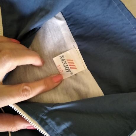 Modrá sustiakova súprava, 104