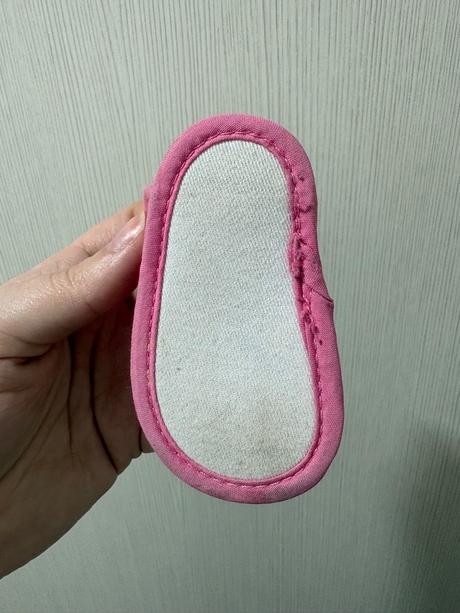 Dievčenské papuče, kik,<17