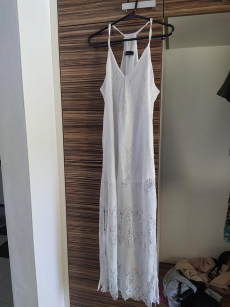 Dlhé biele šaty, s