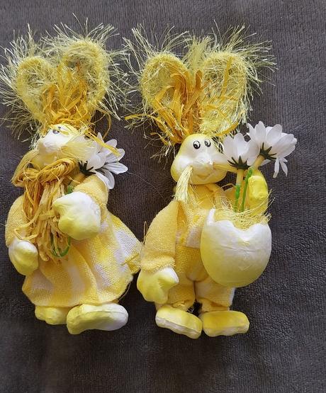 Veľkonočné zajačiky - pán zajac a pani zajacová,