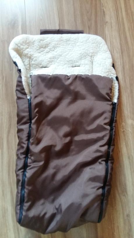 Fusak s ovčím rúnom, 