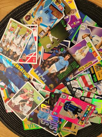 Futbalove kartičky,