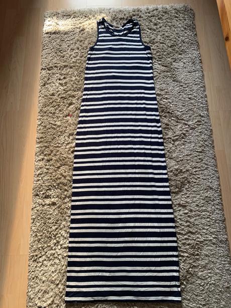 Elastické letné šaty, m