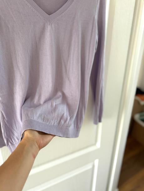 Fialový sveter zo zmesi hodvábu, bavlny a kašmíru, l