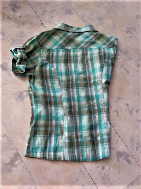 Športová košeľa, 42