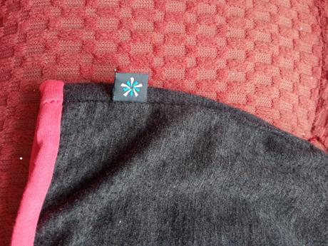 Obojstranná čiapka  elastická, 134