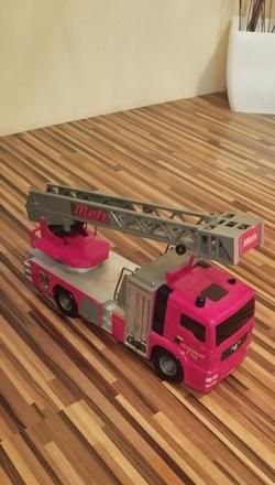 Veľké hasičské auto,