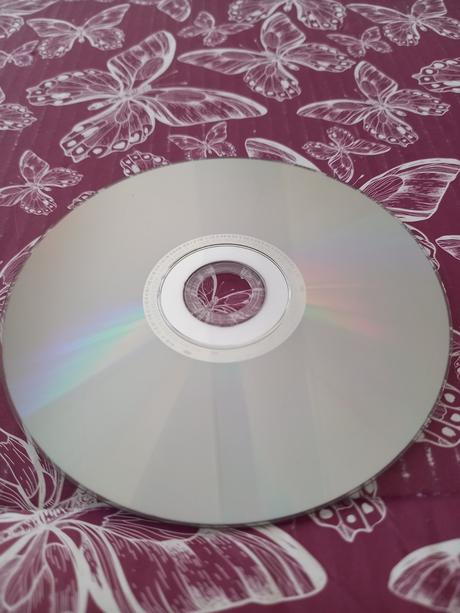 Barbie dvd kouzelná dvířka, 