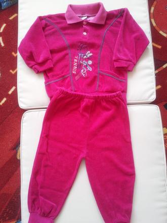 Velúrová súprava , 86