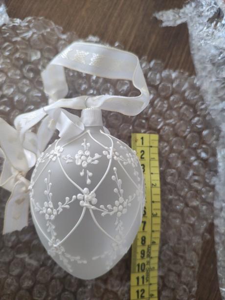 Sklenené veľkonočné vajíčka, 