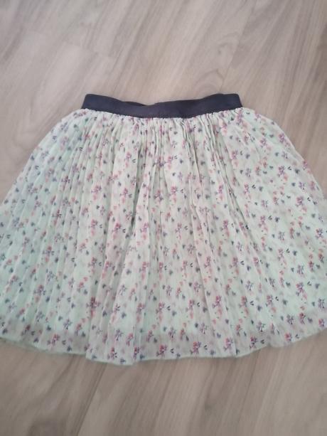 Zelená kvietkovaná sukňa, pepco,134
