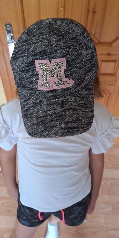 Jesenná šiltovka, tik & tak