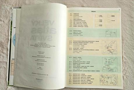 Kniha velký atlas světa,