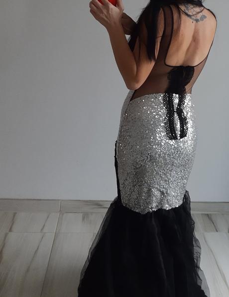 Spoločenské flitrované šaty s, s