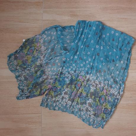 Šál letný modrý s kvetmi, m