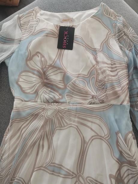 Dámske spoločenské šaty, l