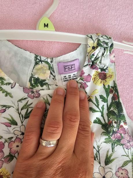 Kvetovane saty, f&f,104