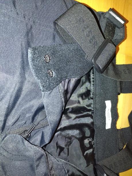 Čierne oteplovačky, veľ. 140, reserved,140