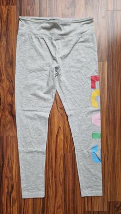 Sivé legíny, levis,152