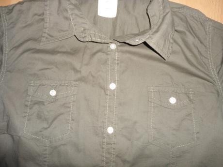 Olivovo-zelena kosela logg, l.o.g.g.,l